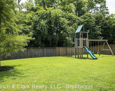 217 Creekstone Blvd - Photo Thumbnail 23