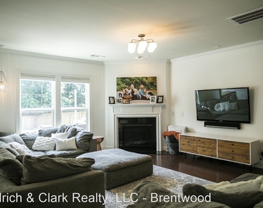 217 Creekstone Blvd - Photo Thumbnail 40