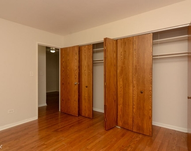 1040 W. Hollywood, Unit 203 - Photo Thumbnail 16