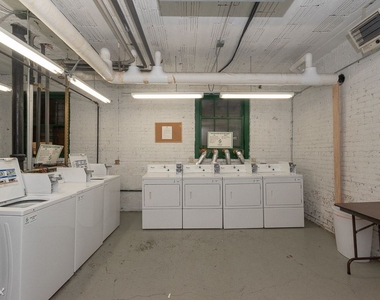 3261 W. Wrightwood, Unit L1 - Photo Thumbnail 18