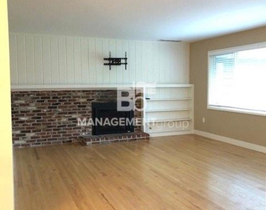 11990 Sw Tremont Street - Photo Thumbnail 6