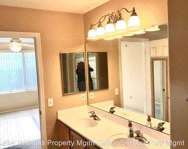 8943 N Majestic Mountain Dr - Photo Thumbnail 23