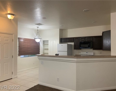 3520 Glorious Iris Place - Photo Thumbnail 8