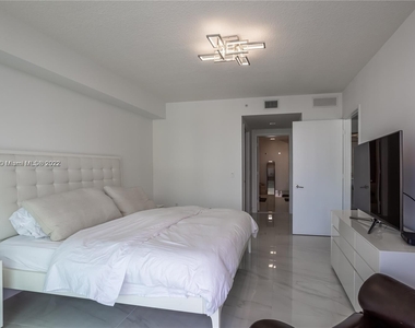 330 Sunny Isles Blvd - Photo Thumbnail 1