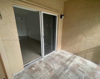 11650 Sw 2nd St - Photo Thumbnail 12