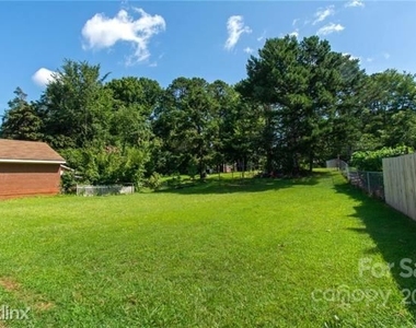 8101 R Country Oaks Road - Photo Thumbnail 19