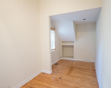 1703 W. Irving Park, Unit 3 - Photo Thumbnail 8