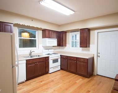 1703 W. Irving Park, Unit 3 - Photo Thumbnail 2