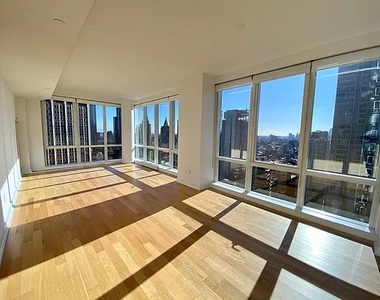 885 6th Avenue - Photo Thumbnail 2