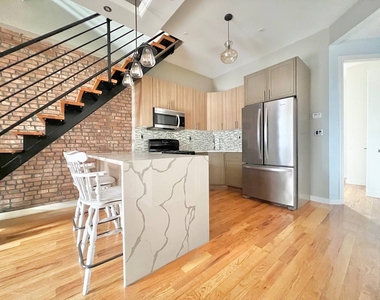 687 Bushwick Ave - Photo Thumbnail 14