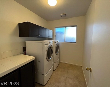 4701 White Dawn Street - Photo Thumbnail 16