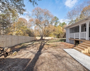 10891 Pettus Road - Photo Thumbnail 21