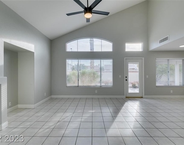 9705 Ridge Creek Place - Photo Thumbnail 4