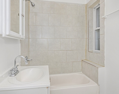 7741 S Yates Boulevard #1 - Photo Thumbnail 19