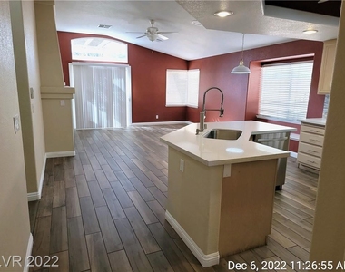 2309 Flower Spring Street - Photo Thumbnail 5