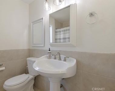 16701 Labrador Street - Photo Thumbnail 28