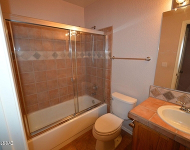 3619 W Sundial Place - Photo Thumbnail 12