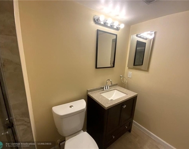 3250 Coral Lake Ln - Photo Thumbnail 37