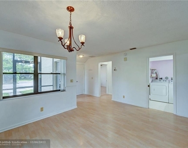 9364 Ketay Cir - Photo Thumbnail 6