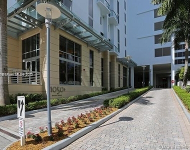 1050 Brickell Ave - Photo Thumbnail 27