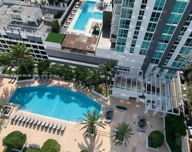 1050 Brickell Ave - Photo Thumbnail 18