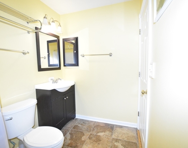 2221 Hillsboro Court - Photo Thumbnail 25