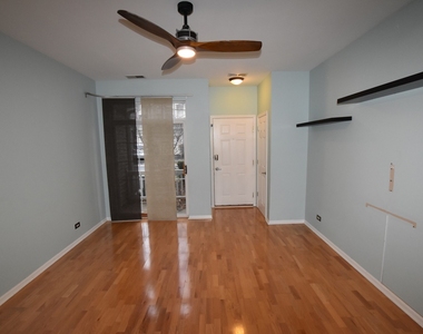 2221 Hillsboro Court - Photo Thumbnail 4