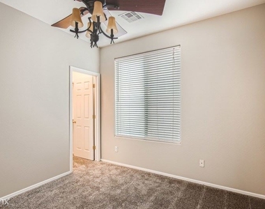 43250 W Delia Boulevard Unit - Photo Thumbnail 10