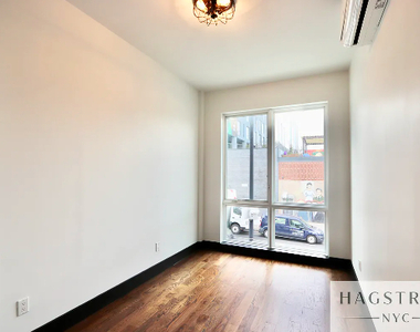 340 Irving Avenue - Photo Thumbnail 8