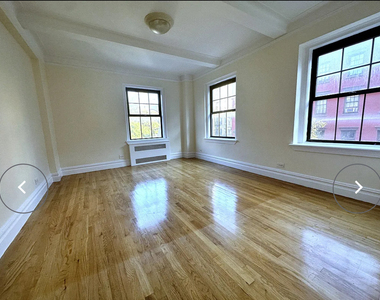 95 Christopher Street - Photo Thumbnail 7