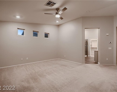 8217 Spanish Meadows Avenue - Photo Thumbnail 7