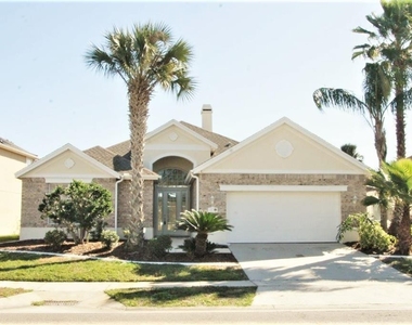 1530 The Oaks Boulevard - Photo Thumbnail 0