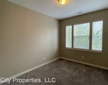 10460 Wilsonville Rd. - Photo Thumbnail 25