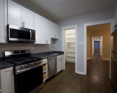 1454 W. Winnemac, Unit 2w - Photo Thumbnail 1