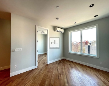 576 Grand Street - Photo Thumbnail 9