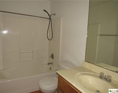 2707 Alma Drive - Photo Thumbnail 5