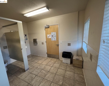 3727 Sunset Lane Unit 210 - Photo Thumbnail 7