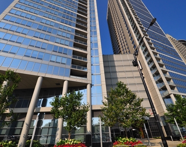 600 N Lake Shore Drive - Photo Thumbnail 43