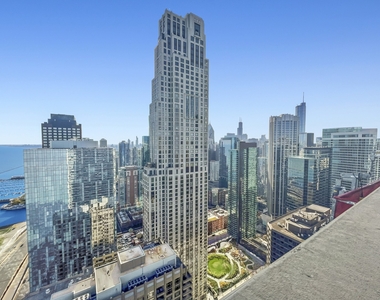 600 N Lake Shore Drive - Photo Thumbnail 20