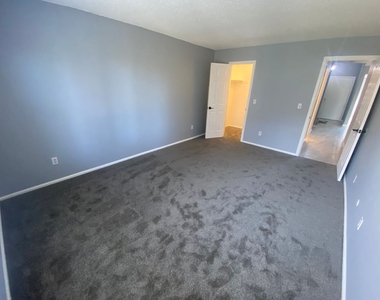 13650 E Evans Ave - Photo Thumbnail 9