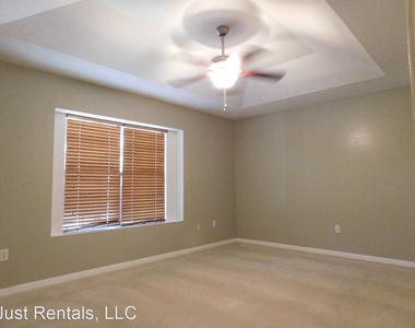 4505 Bluestem Ln - Photo Thumbnail 15