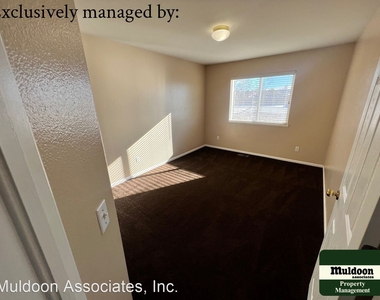 3308 Macgregor Dr - Photo Thumbnail 27