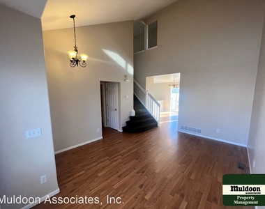 3308 Macgregor Dr - Photo Thumbnail 3