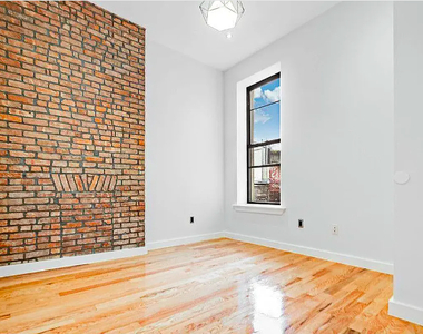 687 Bushwick Avenue - Photo Thumbnail 9