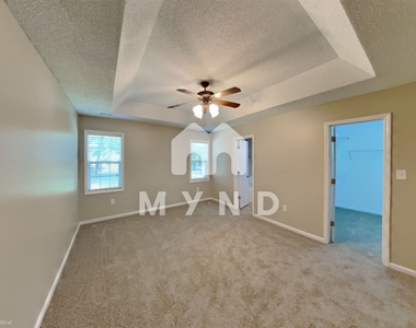 735 Harvest Way - Photo Thumbnail 5