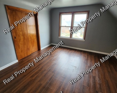 7216 Mclaughlin Avenue - Photo Thumbnail 1