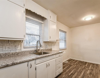 8038 East 35th Place - Photo Thumbnail 5