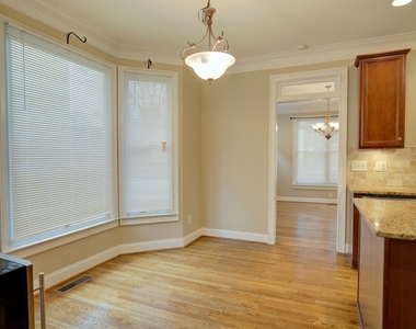 1038 Rice Street Nw - Photo Thumbnail 6