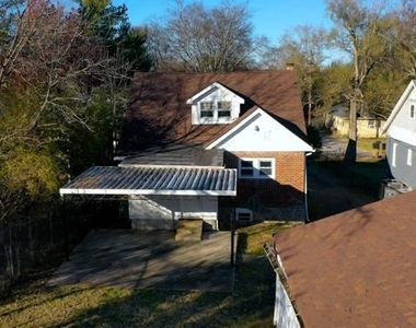 244 R Robinwood Ave - Photo Thumbnail 33