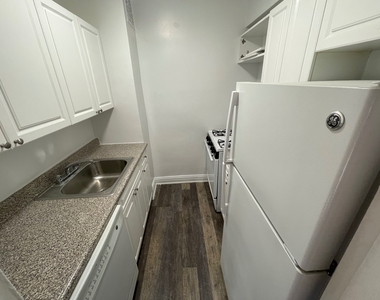 102-40 67th Road - Photo Thumbnail 11